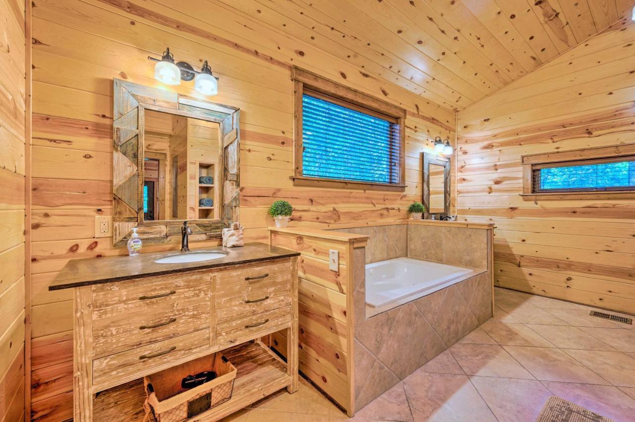Creekside Broken Bow Cabin With Hot Tub And Fire Pit! Stephens Gap Buitenkant foto